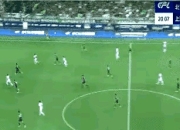 开云体育官方网站-比赛场上的偶发事件，被球迷议论纷纷的背后真相的简单介绍