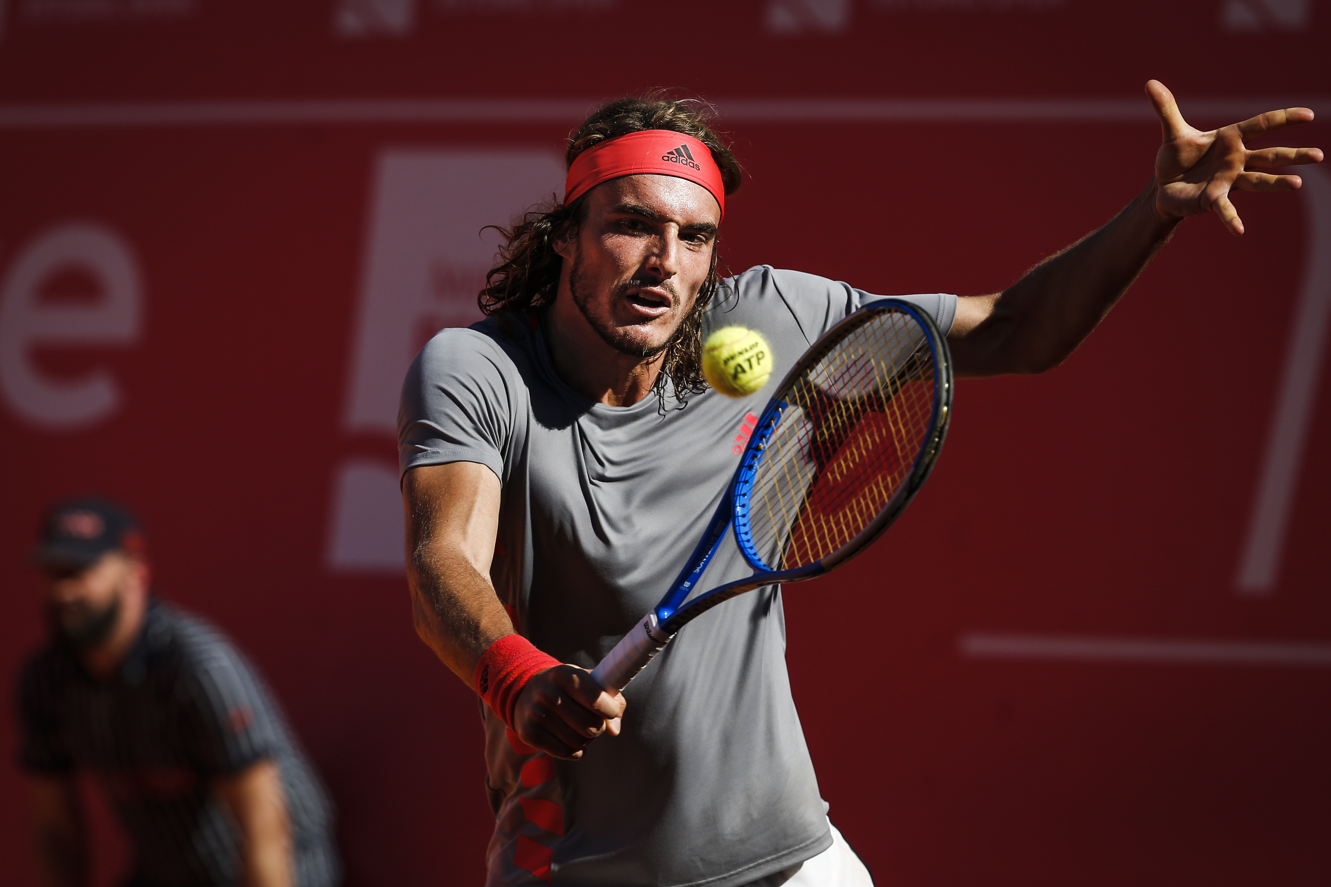 意大利网球队轻取日本网球队，西西帕斯高光表现的简单介绍