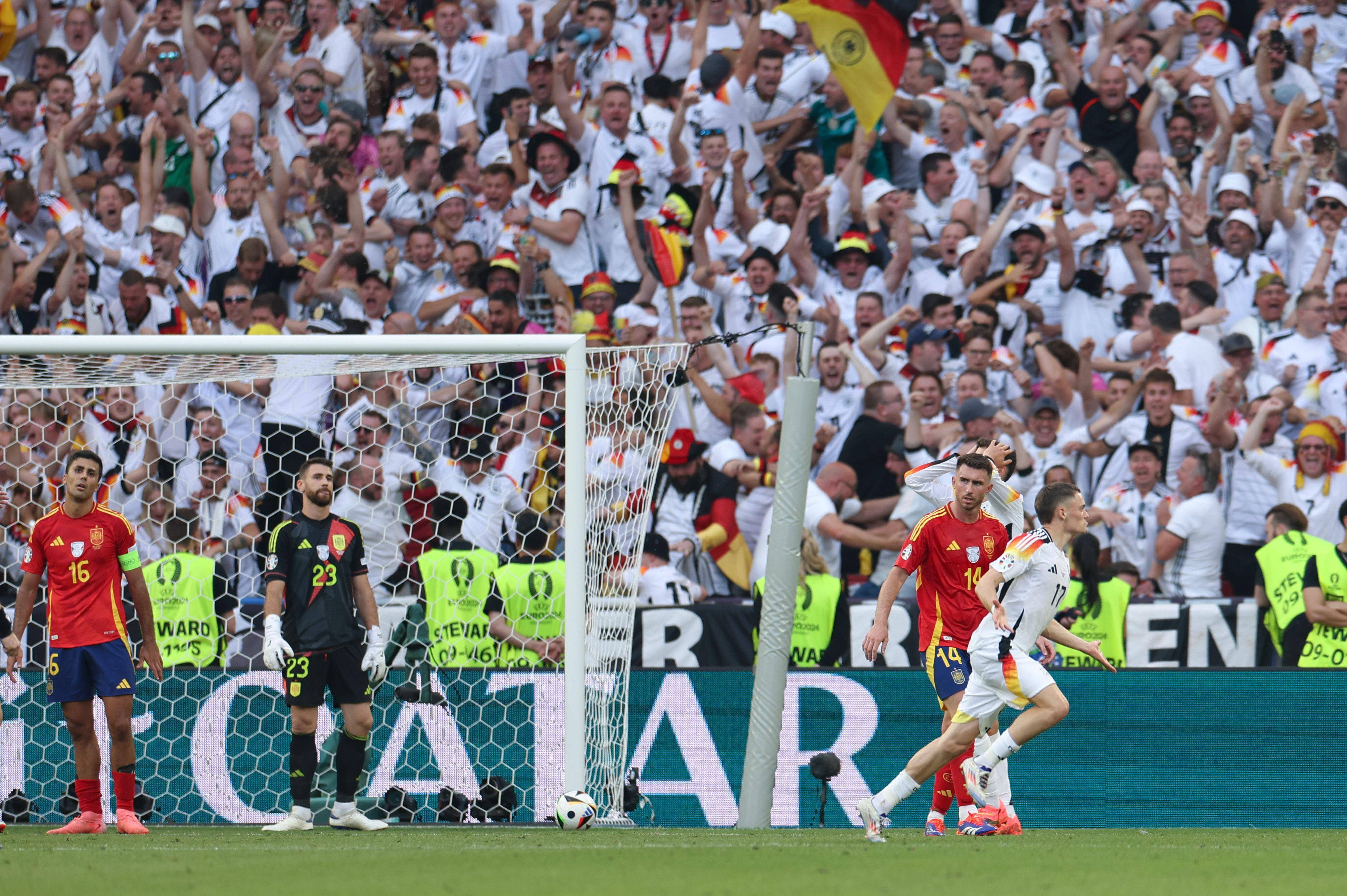 西班牙队迎来胜利，欧洲杯形势激烈