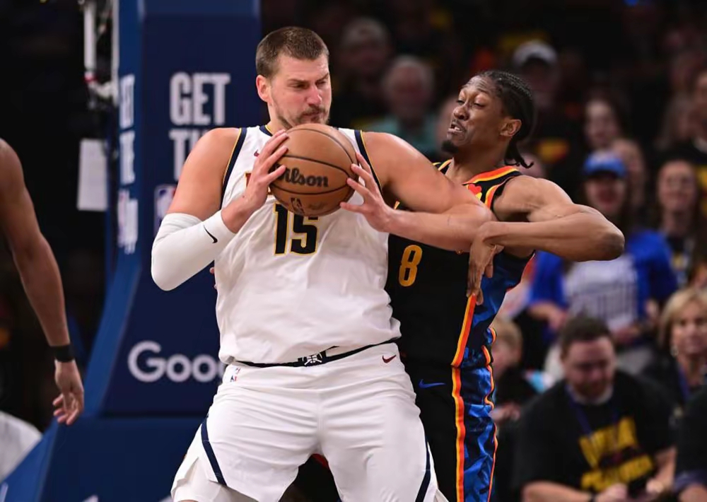 掘金击败老鹰，约基奇砍下分