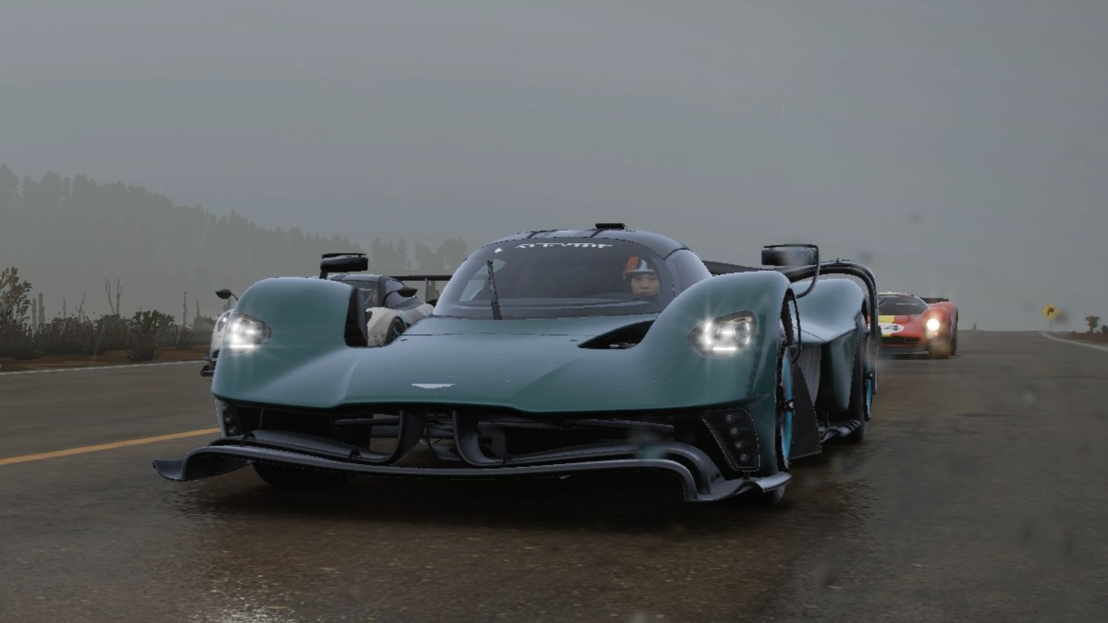 包含索伯车队险胜阿斯顿马丁，皮亚斯特里高光表现的词条