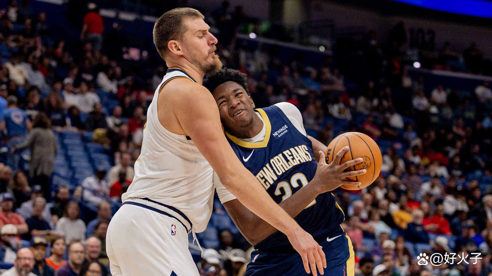 包含鹈鹕鏖战火箭，约基奇关键制胜的词条