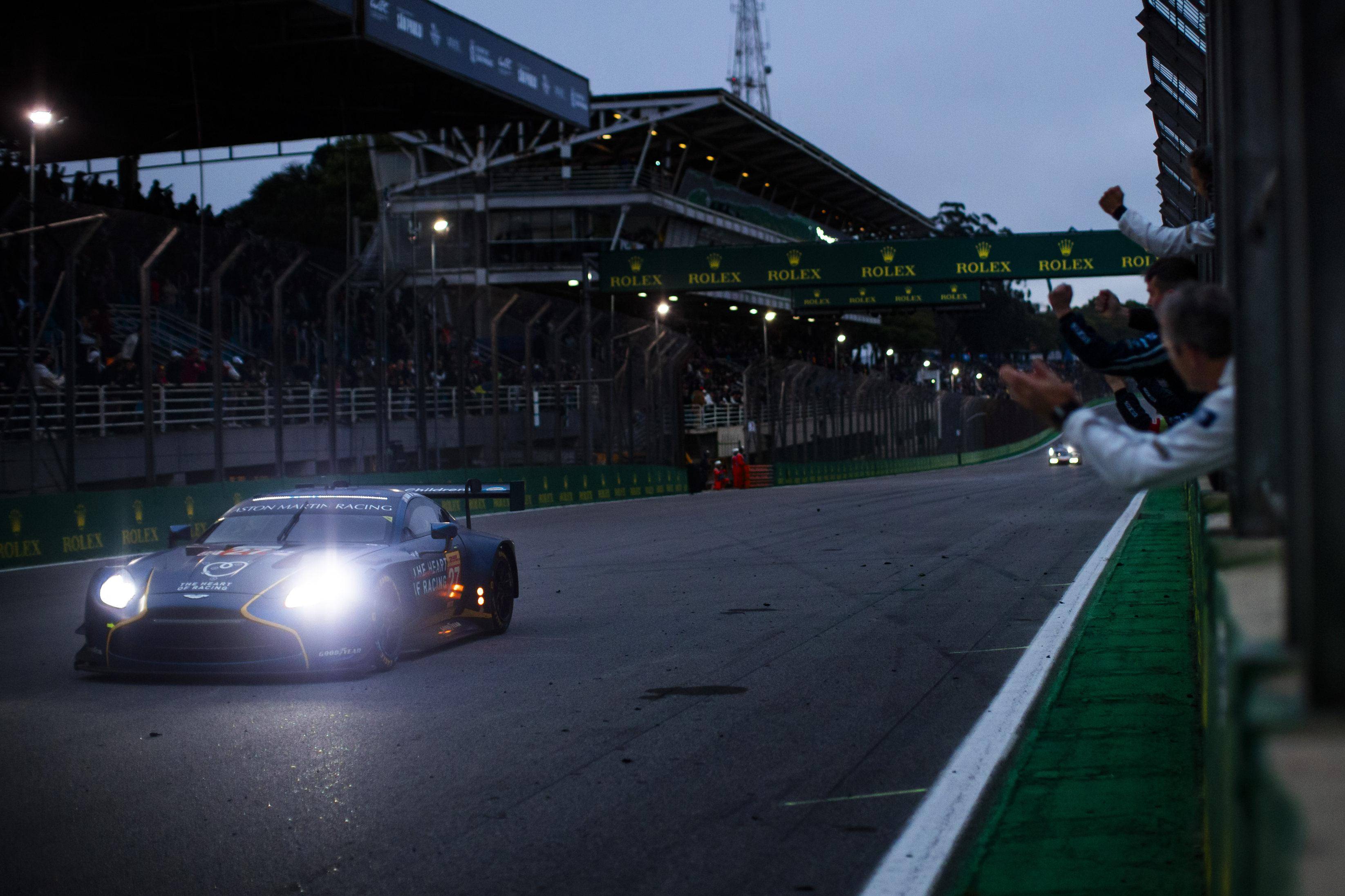 雷诺车队绝杀阿斯顿马丁,勒克莱尔状态火热的简单介绍 雷诺车队绝杀阿斯顿马丁,勒克莱尔状态火热的简单介绍