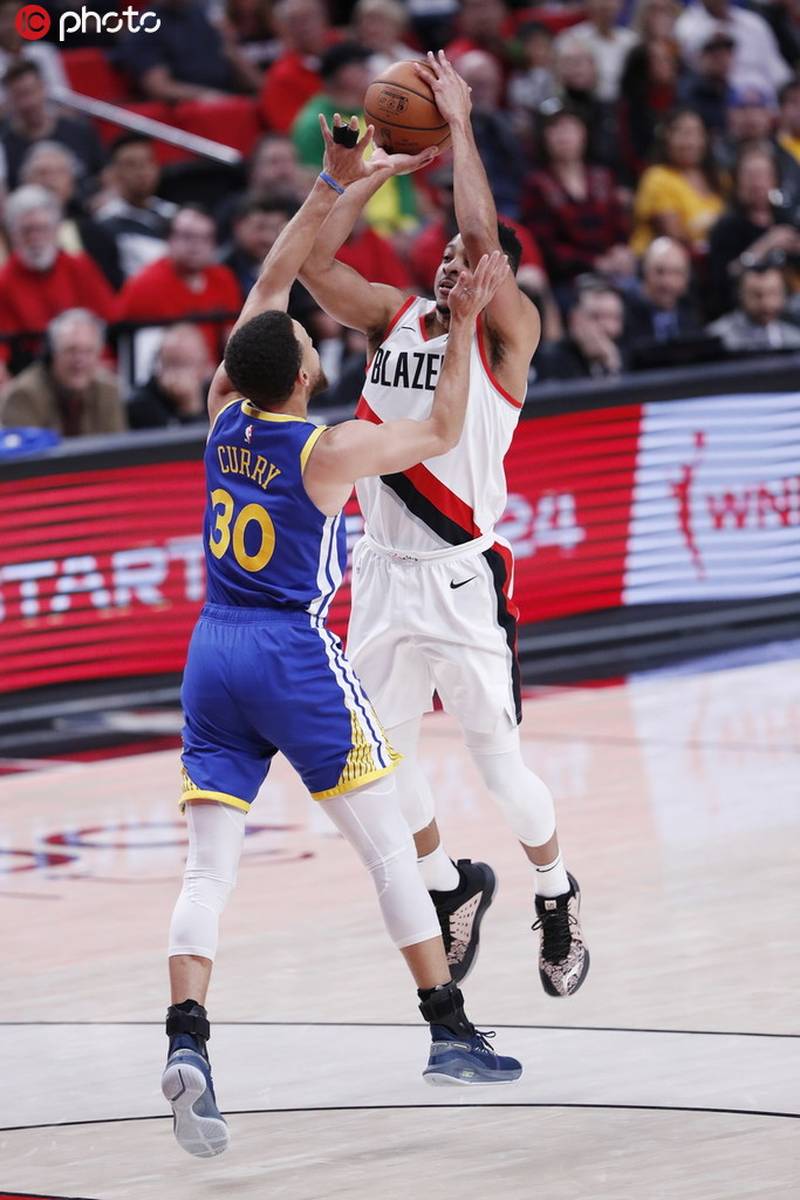 快船鏖战深圳队,利拉德扛起全队的简单介绍 快船鏖战深圳队,利拉德扛起全队的简单介绍