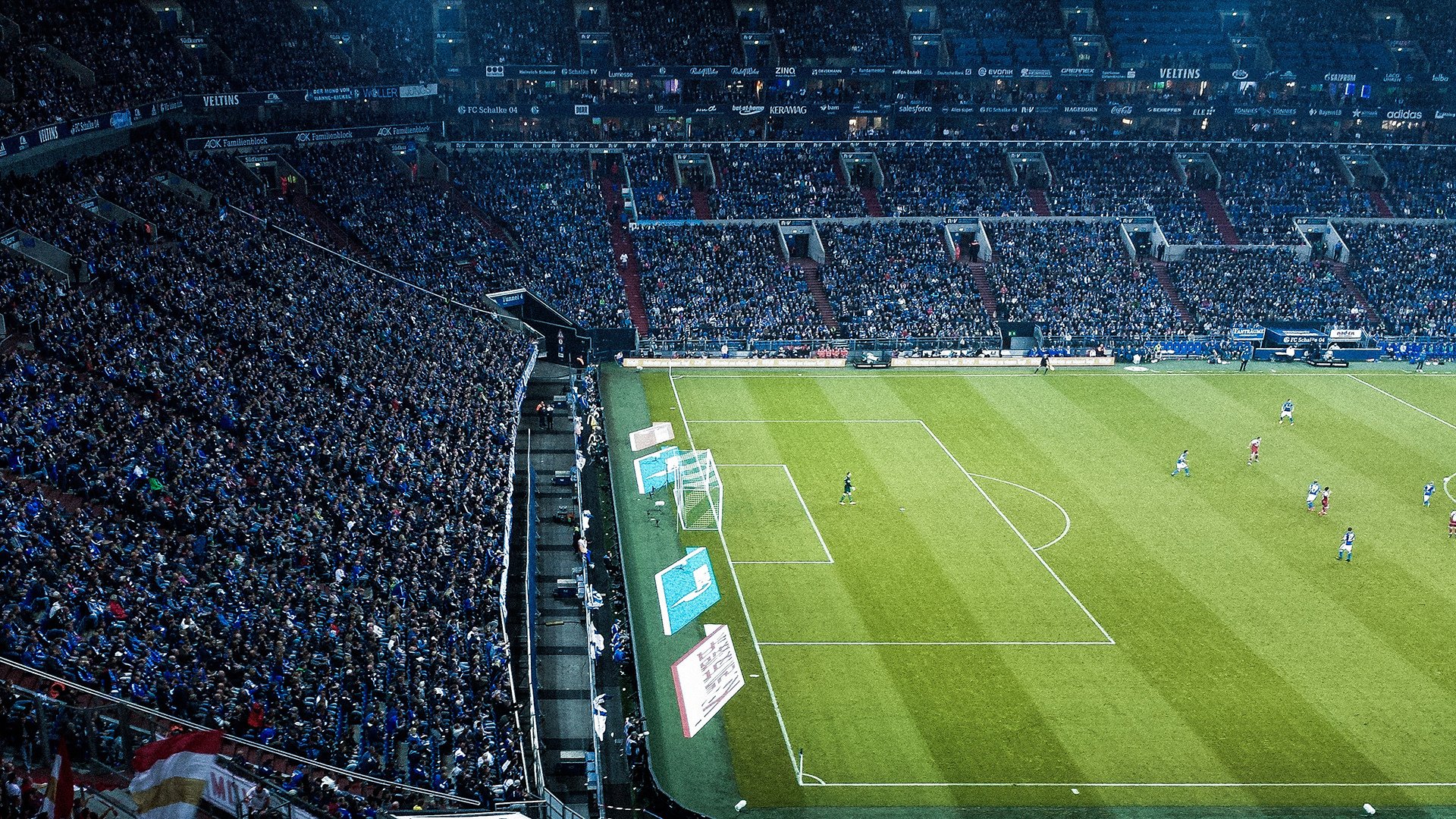 北欧风暴席卷伊比利亚，苏亚雷斯一锤定音，芬兰足球的战术革命震撼西班牙