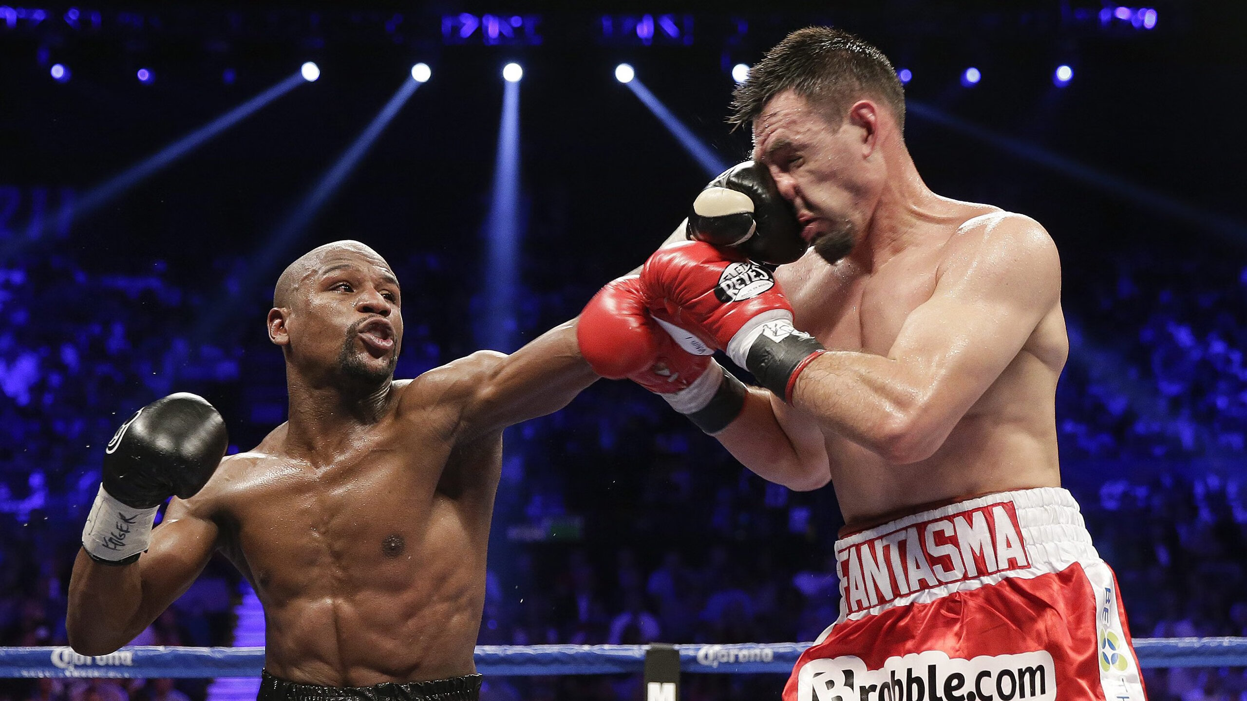 北非雄鹰终结海湾神话，努涅斯利刃出鞘，卡塔尔王朝黄昏？