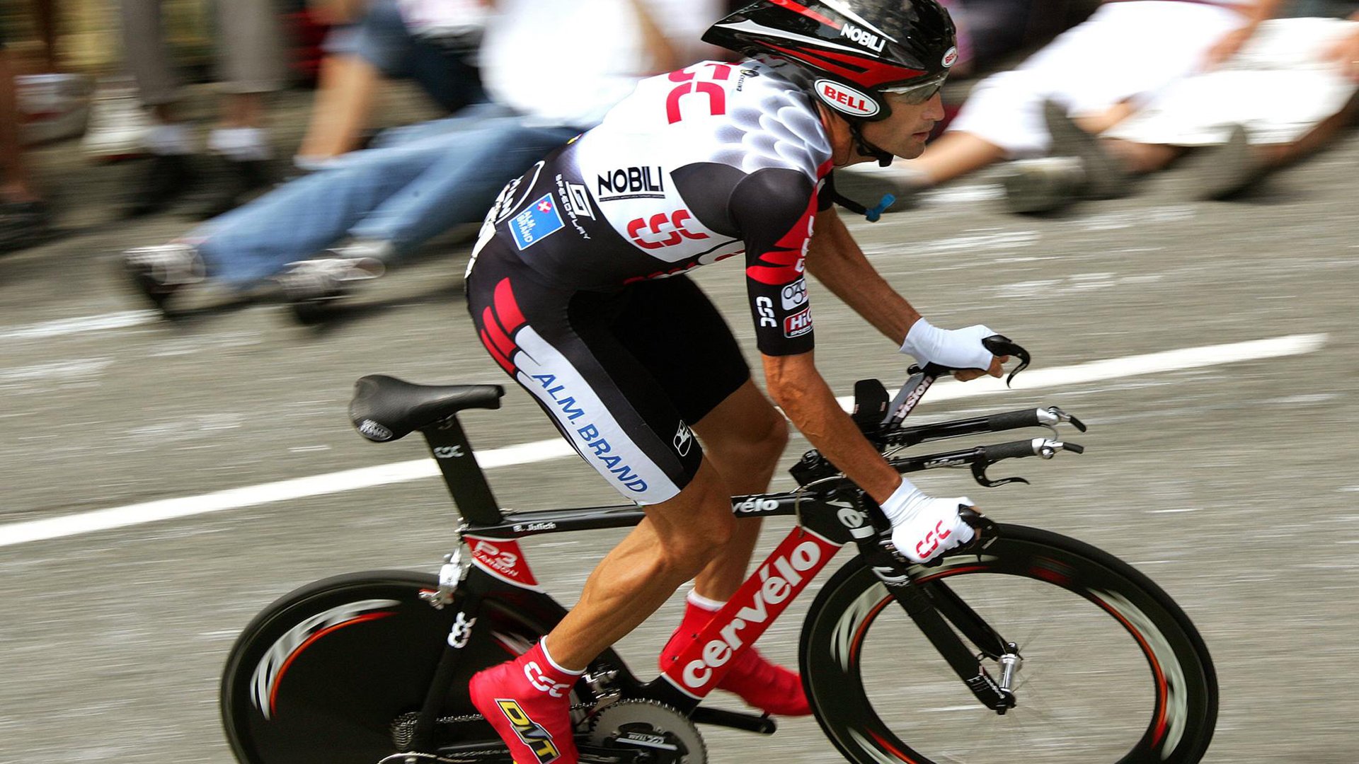 绝境之光,从法国队翻盘瑞典到马龙带队取胜—论领袖意志与团队逆转的艺术